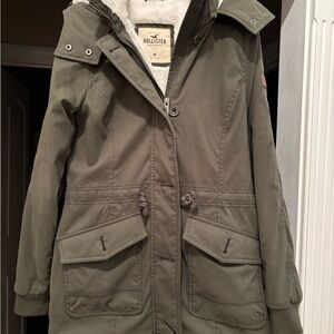 HOLLISTER Army Green Winter Parka Jacket w/hood Sz Medium